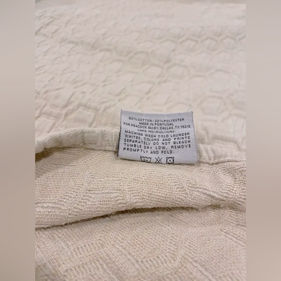 Luxury Linens Peacock Alley Queen Coverlet and Two Pillow Shams - Picture 3 of 5